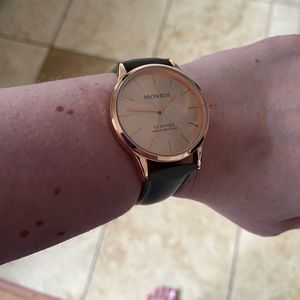 Maestro Monroe Classique Womens Watch in Sunburst Solerose Grey Leather Rose